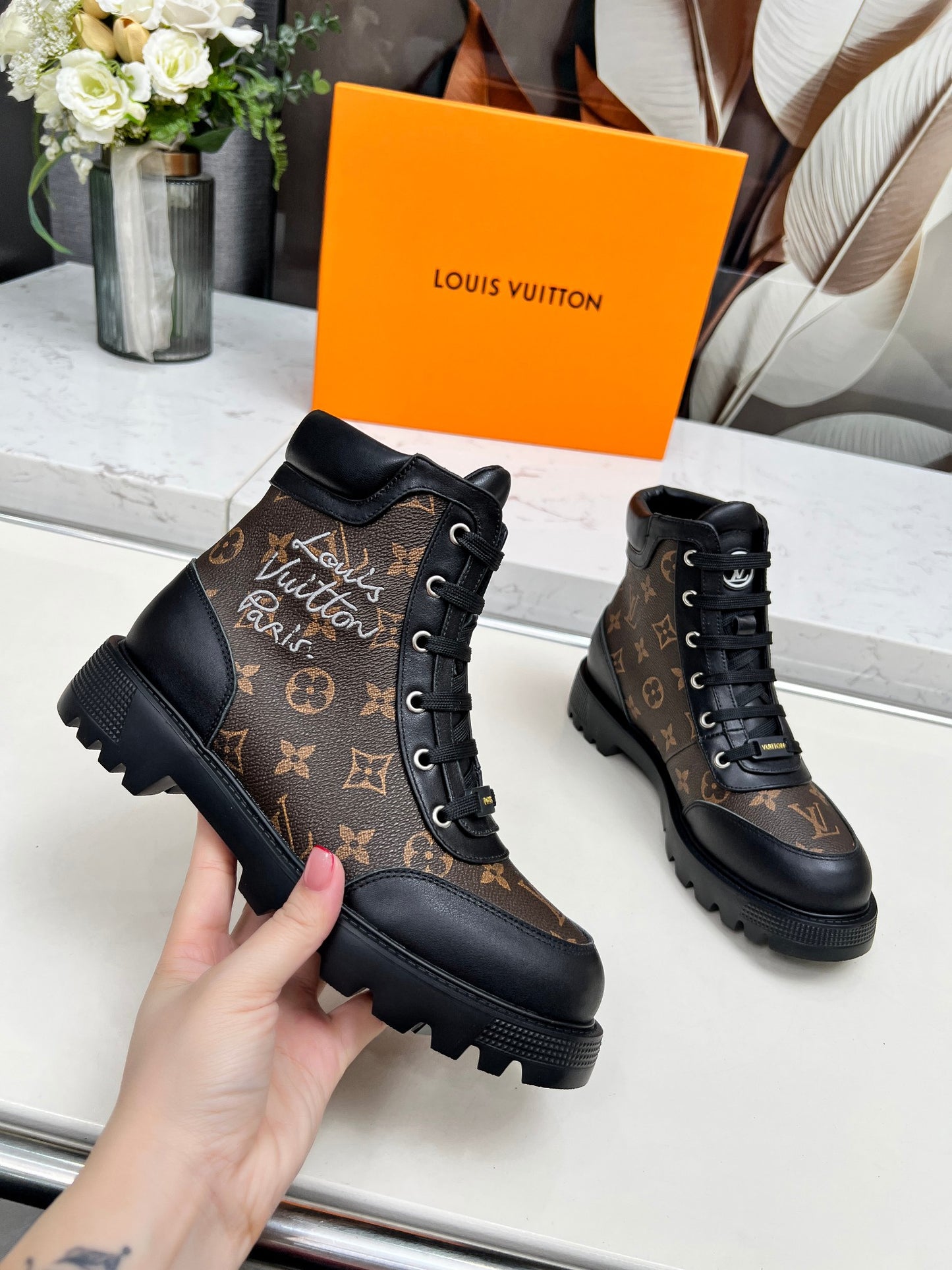 Lvv 25ss Autumn and Winter New Printed Women's boots 0725082101