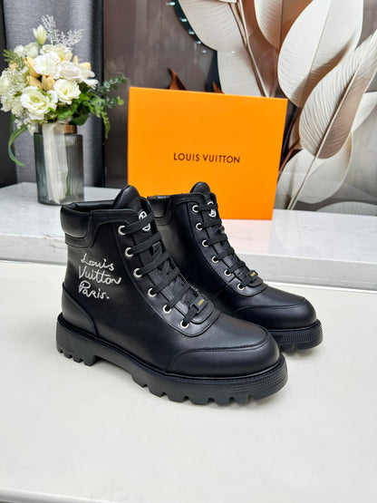 Lvv 25ss Autumn and Winter New Printed Women's boots 0725082101